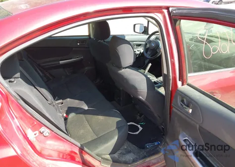 2016 Subaru Impreza 2.0I Premium z USA, uszkodzony, nr VIN JF1GJAB64GH012852